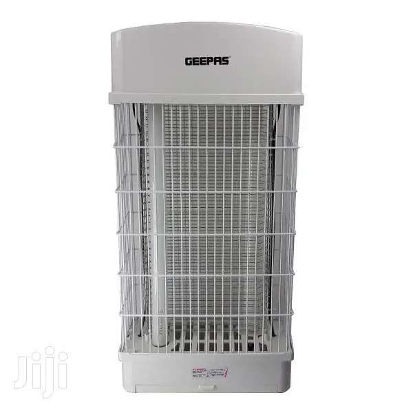 Geepas Auto Mosquito Insect Killer With 2 X 15W UV Lights