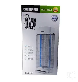 Geepas Auto Mosquito Insect Killer With 2 X 15W UV Lights