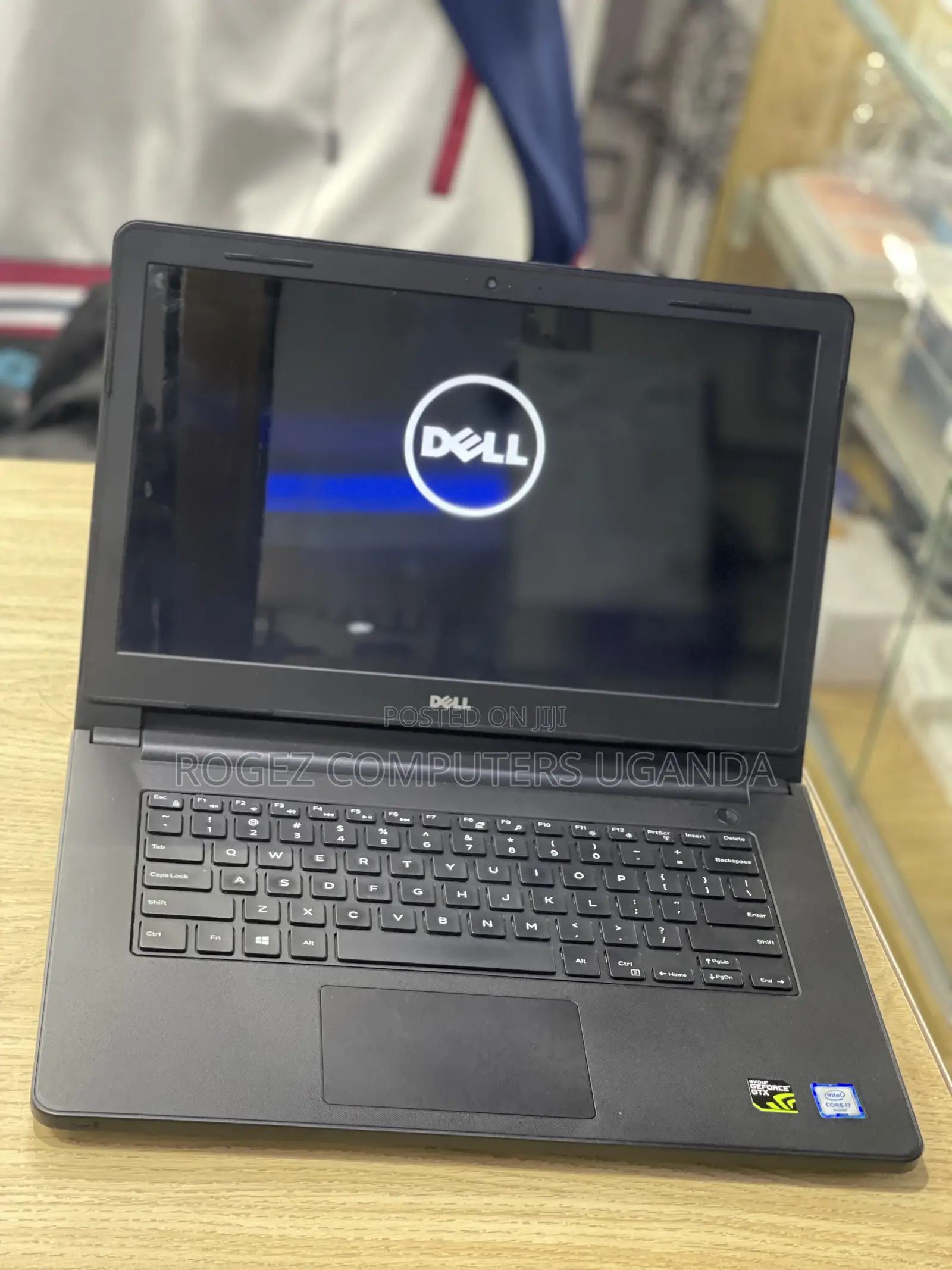 New Laptop Dell Inspiron 14 3452 8GB Intel Core I7 HDD 500GB