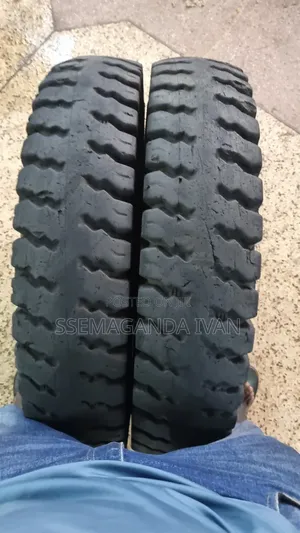 700r15 MRF Foreign Used Tyres
