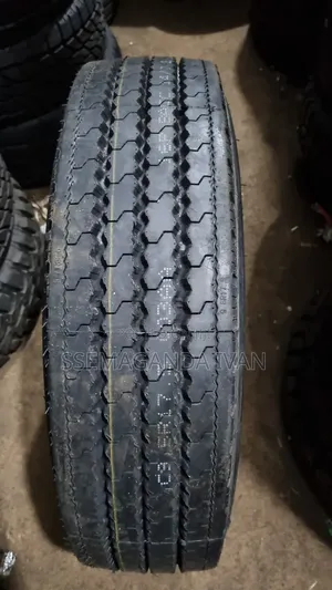 9.5r17.5 Headway Tyre
