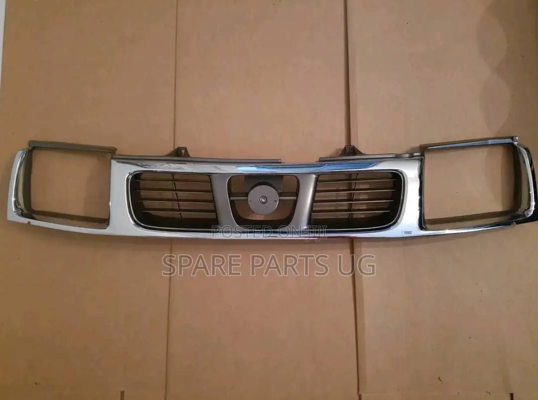 Nissan Hardbody Np300 1997 - 2000 Grill
