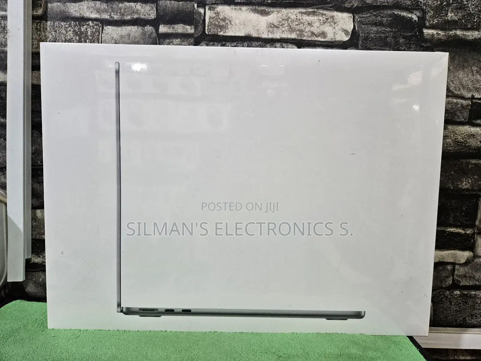 New Laptop Apple MacBook Air 8GB Apple M2 SSD 256GB