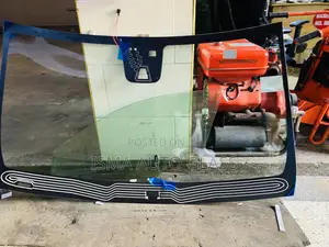 Glass Windscreen Fixing