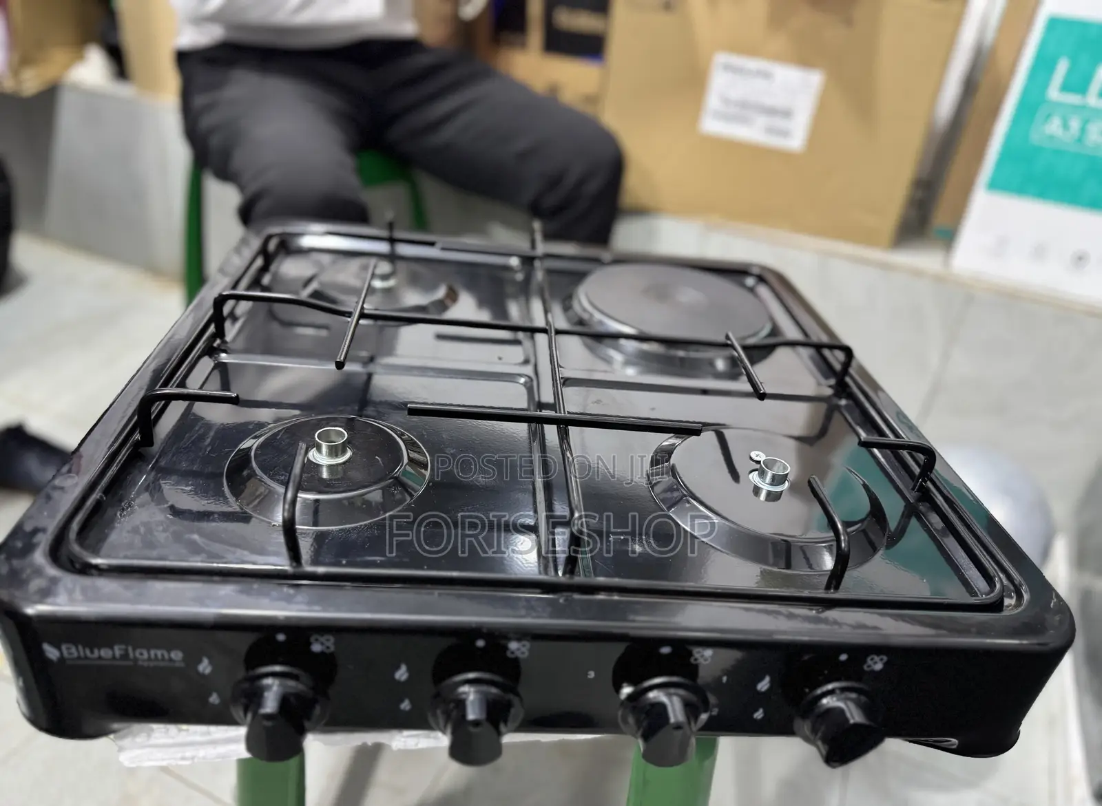 BLUEFLAME 3gas 1hot Plate Desk Top Cooker
