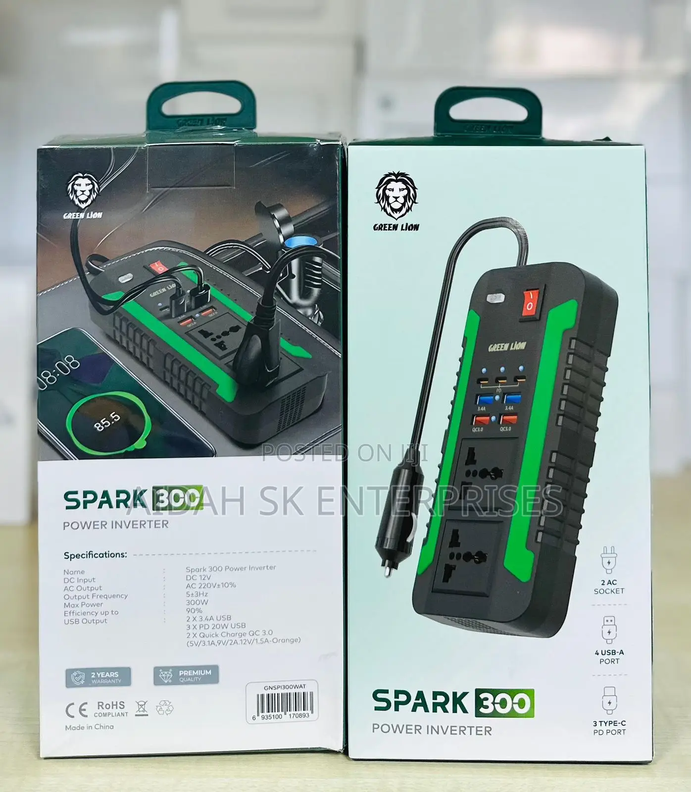 Green Lion Spark 300 Power Inverter - Black