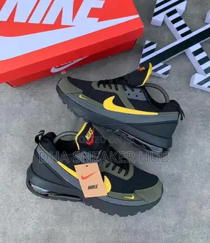 Photo - Nike Black Trainer