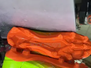 Adults Football Boots (Adidas Good)