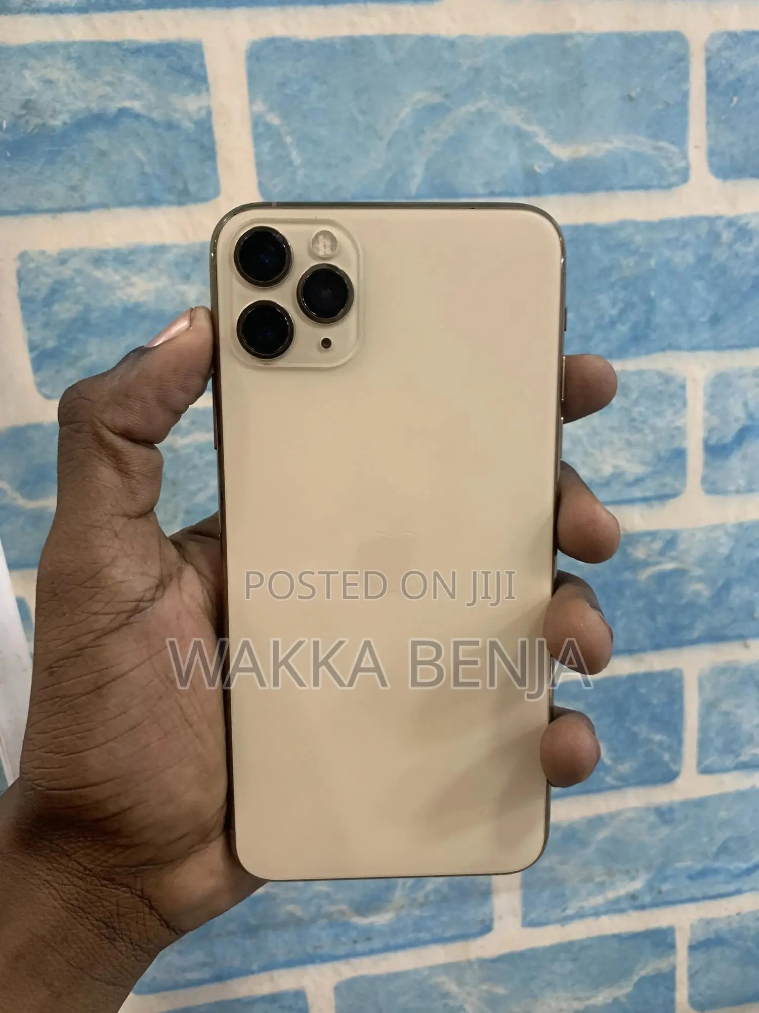 Apple iPhone 11 Pro Max 64 GB Gold
