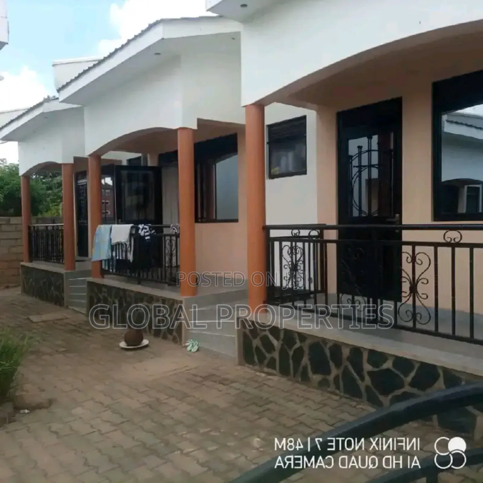 1bdrm Bungalow in Kyaliwajala, Central Division for rent