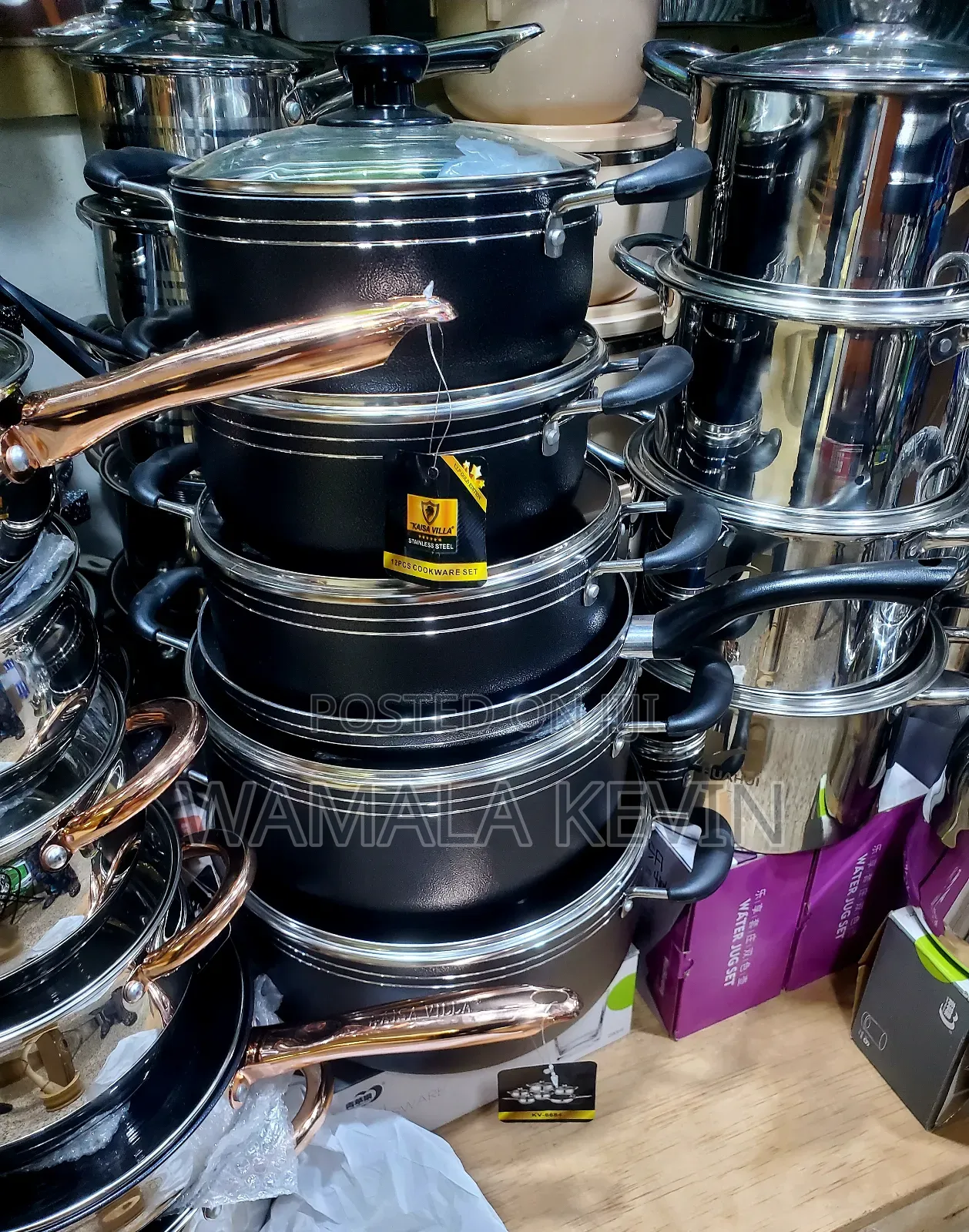 Saucepans Non-Stick a Set of 12pcs