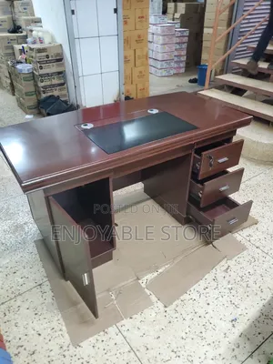 Executive Office Table 1.4metres