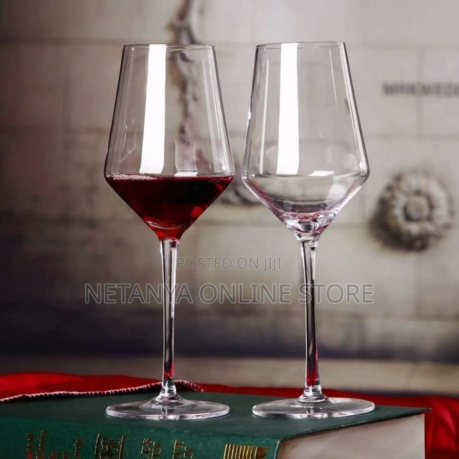 Red Wine Glasses a Dozen