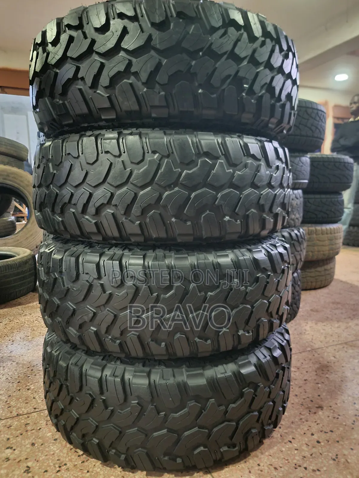 35x12.50R15 Mudterrian 113Q.