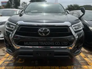 Toyota Hilux 2021 Black