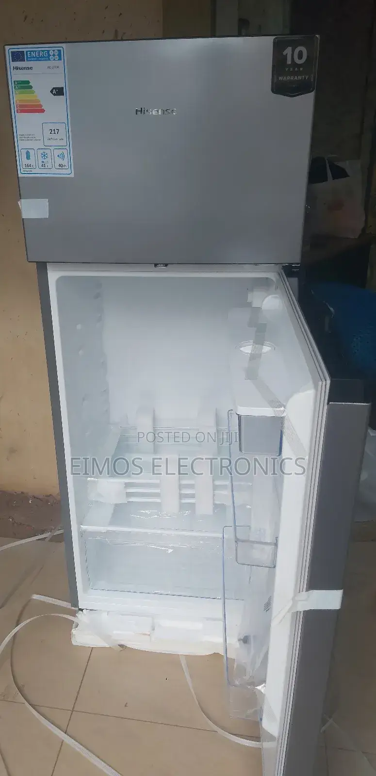 270 Litres Hisense Fridge Silver