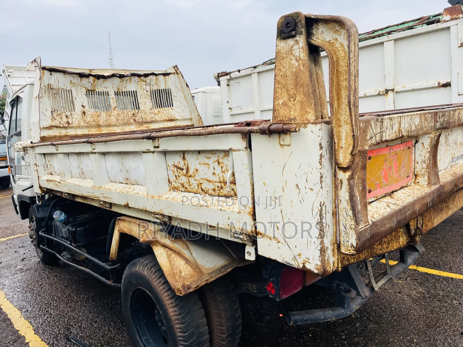 Isuzu Juston Japanese Used