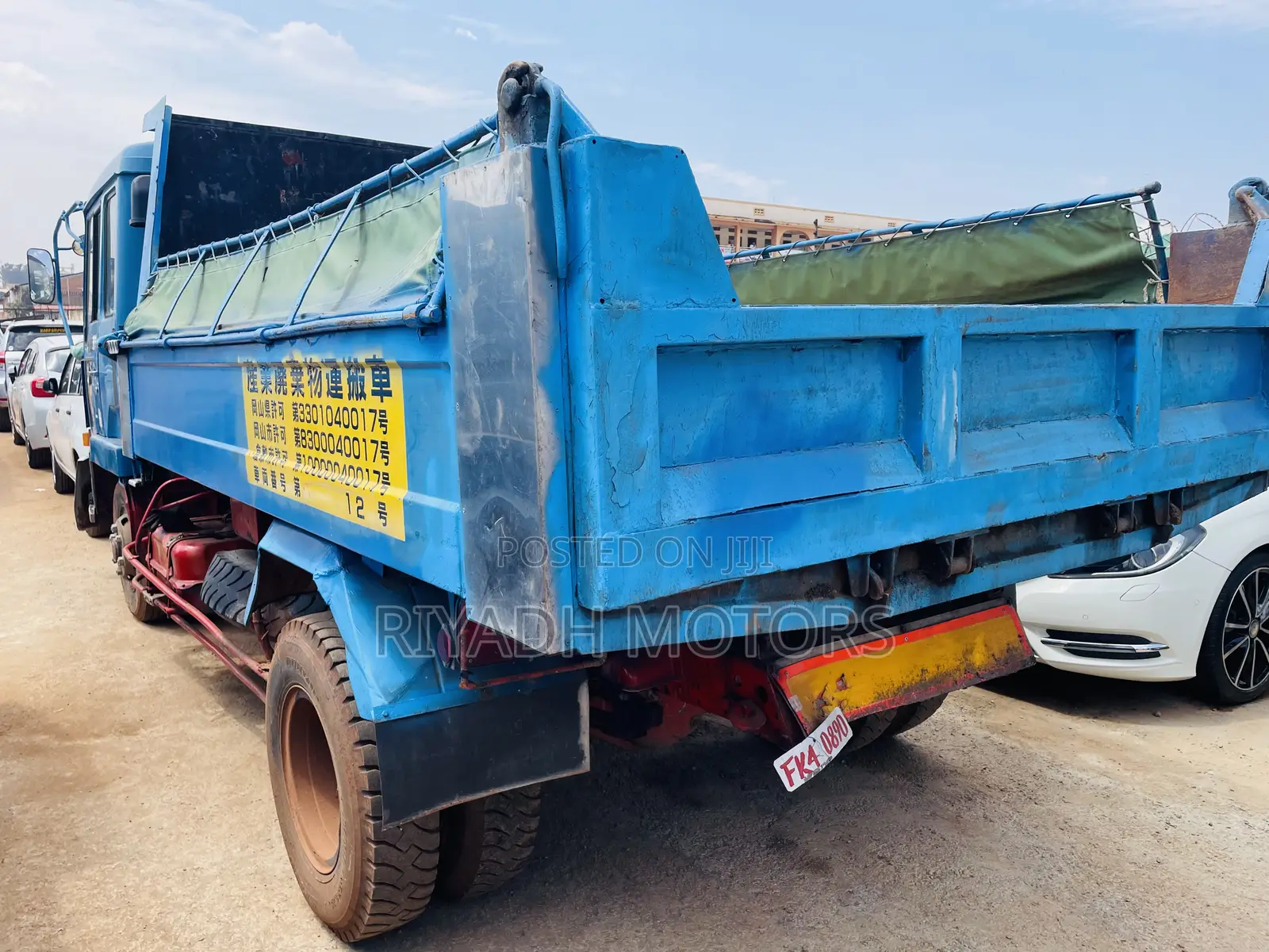 Fuso Tipper Very Strong Machine