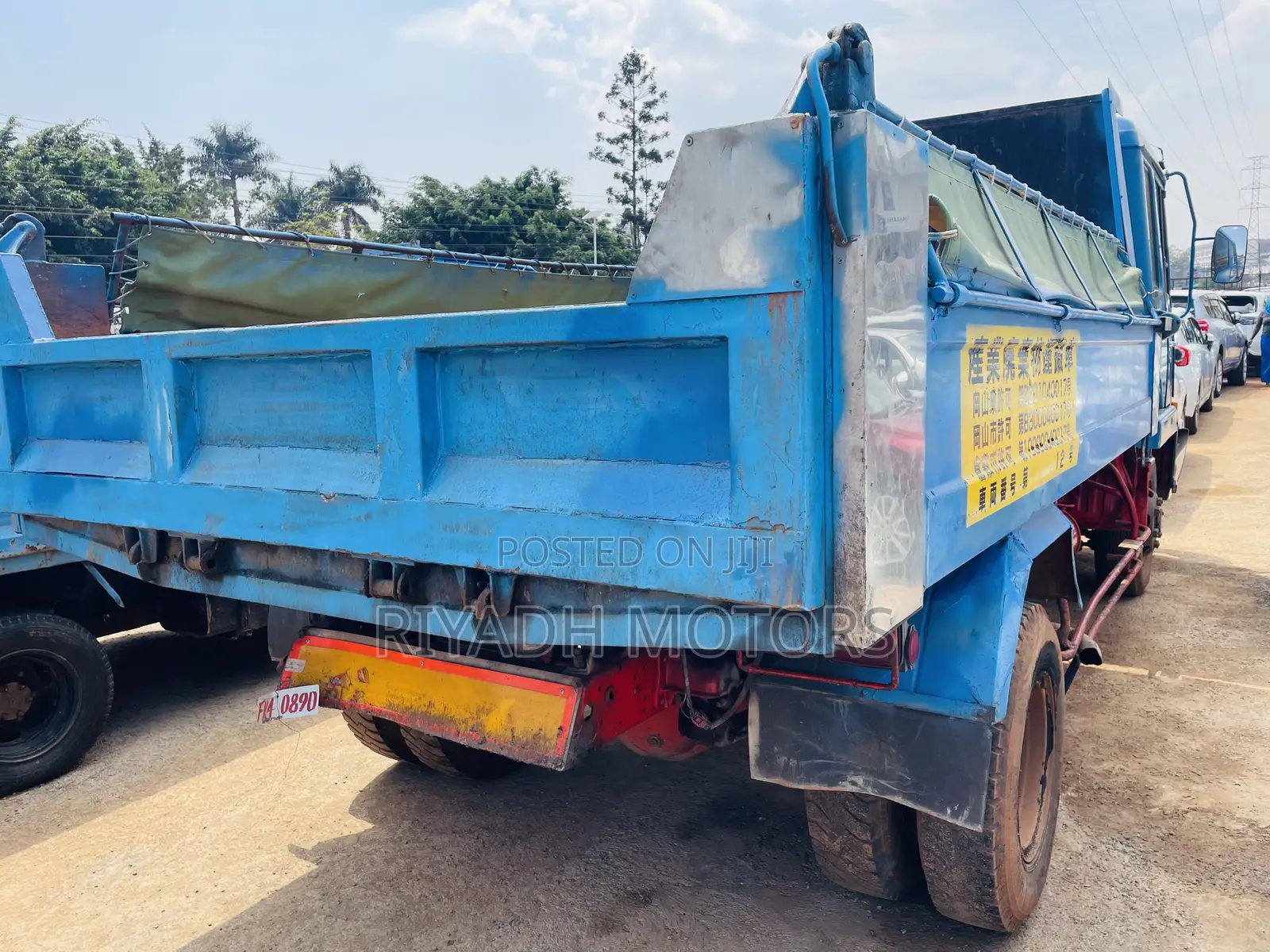 Fuso Tipper Very Strong Machine