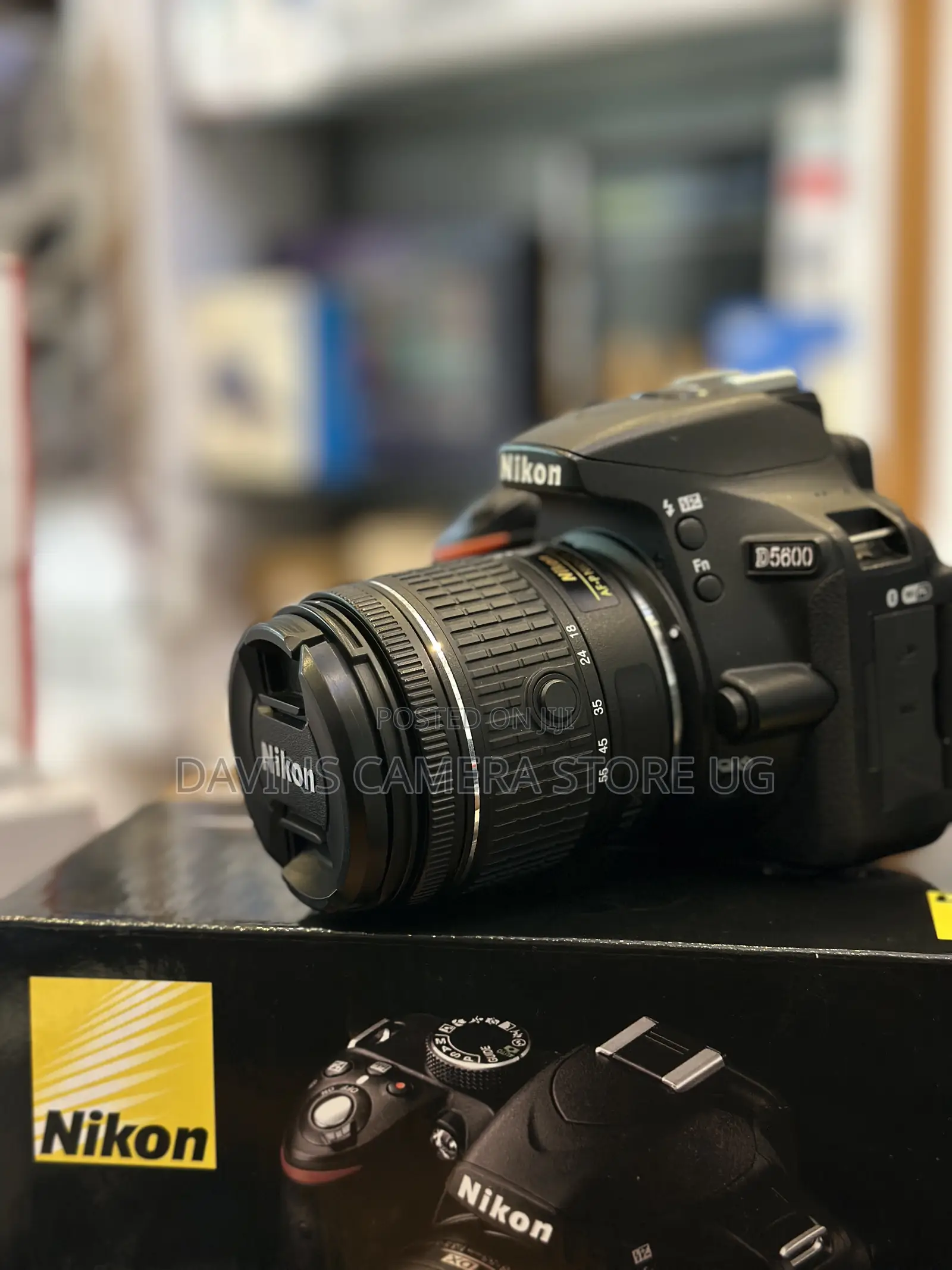 Nikon 5600