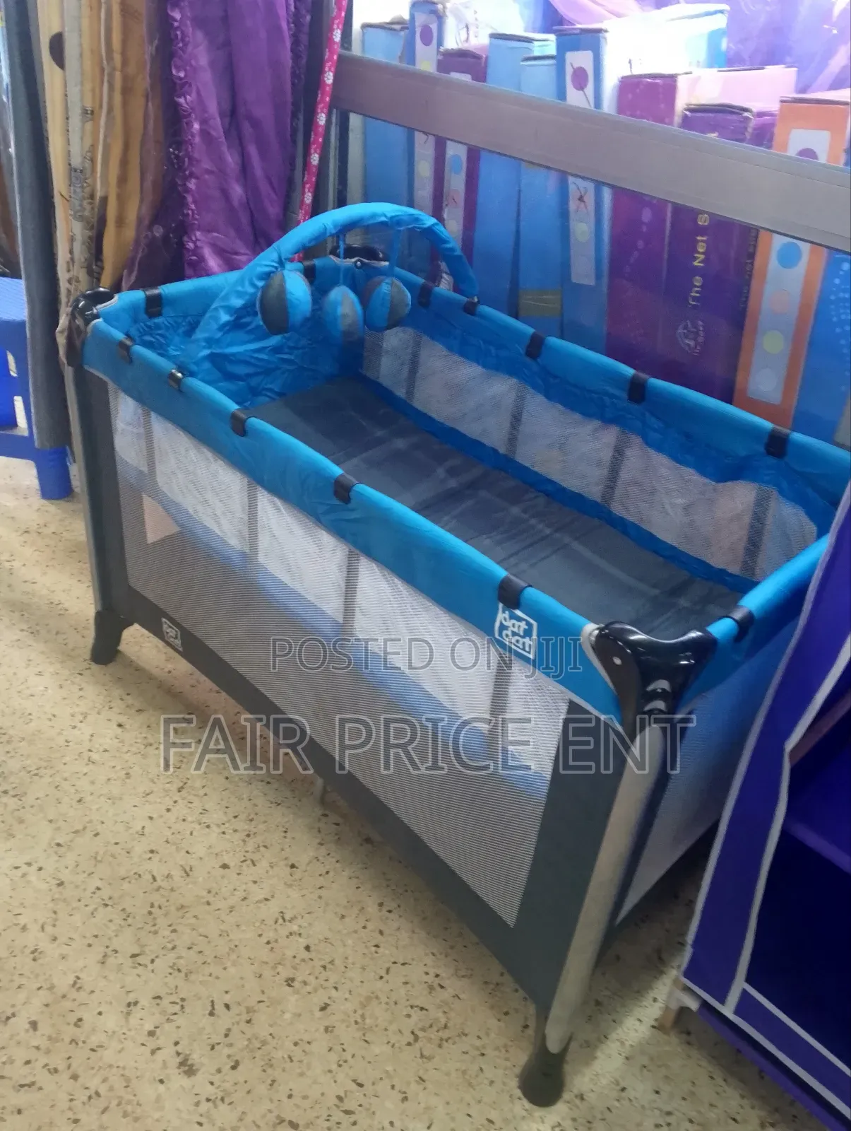 Executive Baby Bed.2.5x5 Feets.( Blue)