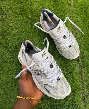 New Balance 530 Model Sneakers