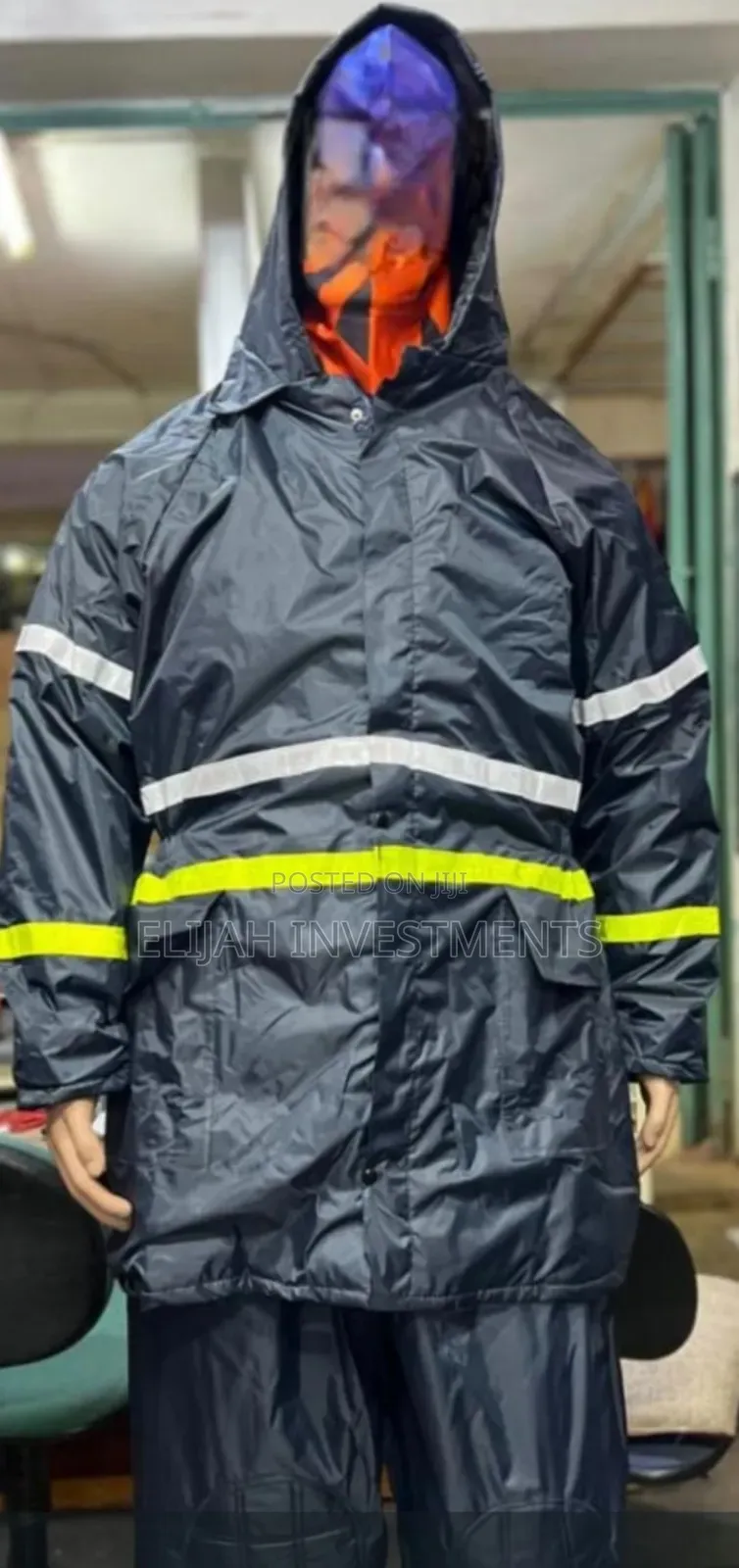 Long Lasting Quality Fibre Safety Rain Coat.