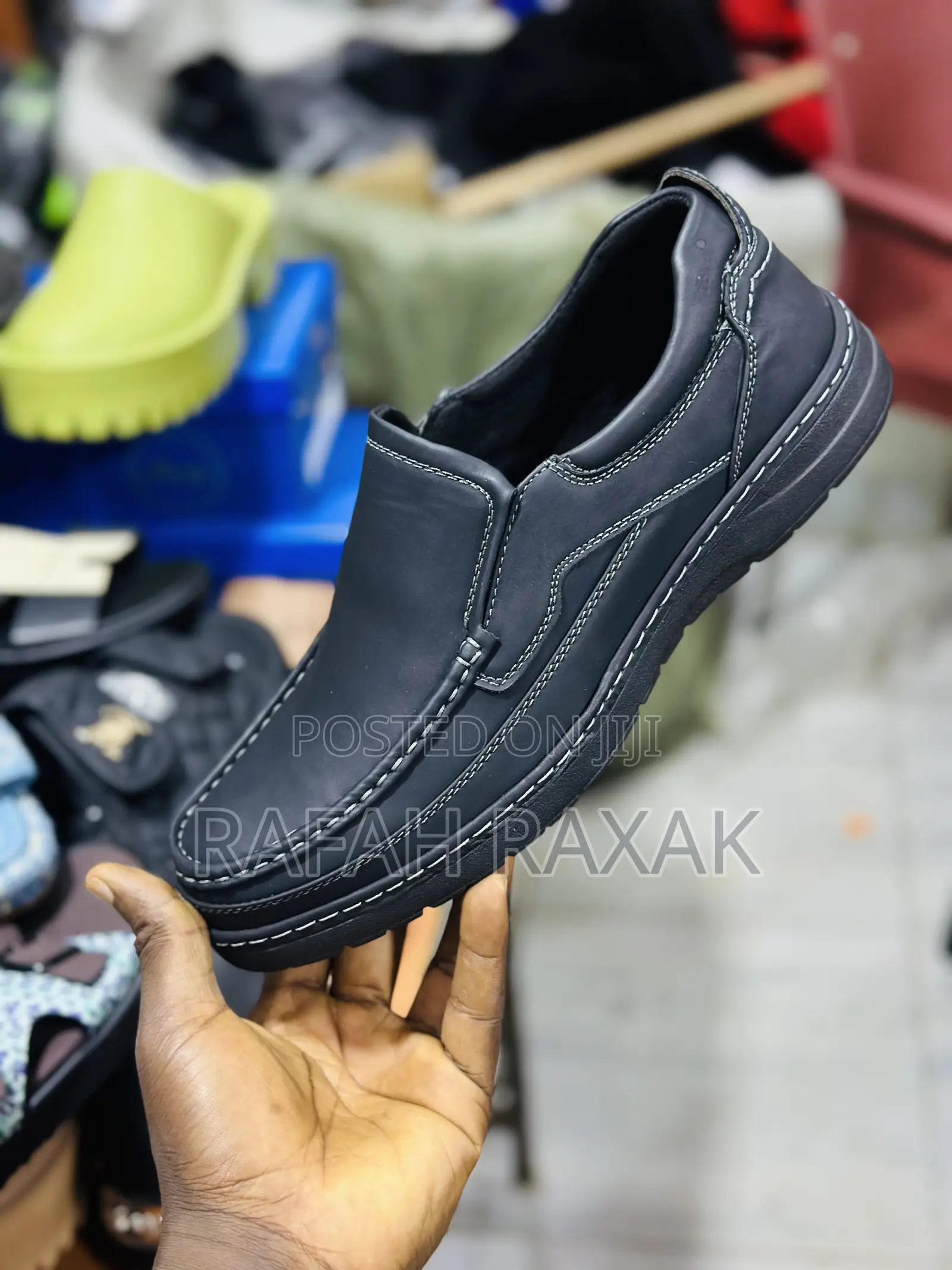 Classic Men’S Makiss Milano Casual Laceless Shoes