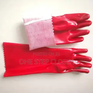 Saftey Gloves For Cleaning Toilets And Dirt Areas