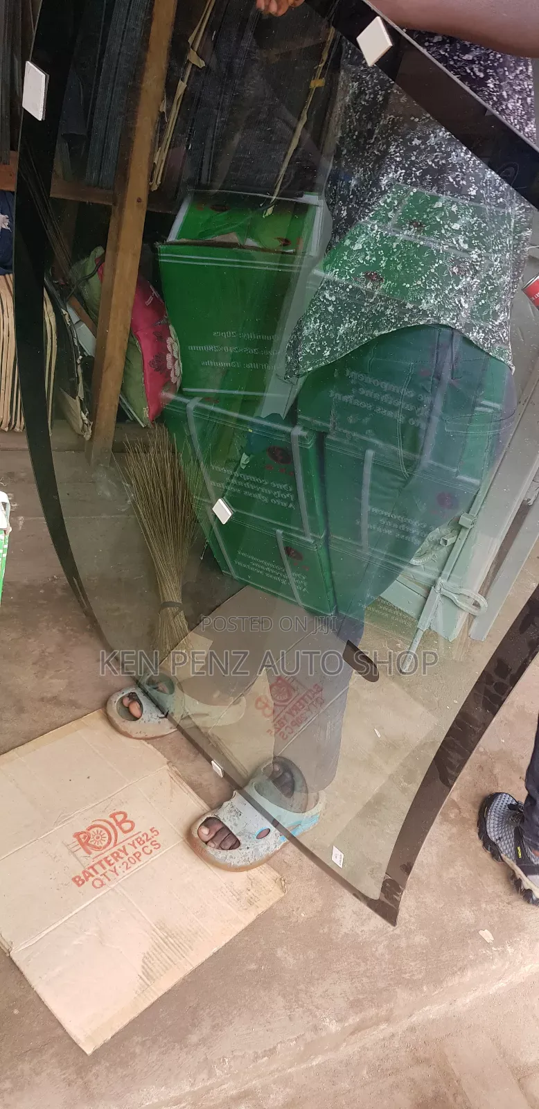 Windshield/ Windscreen for Toyota Vitz