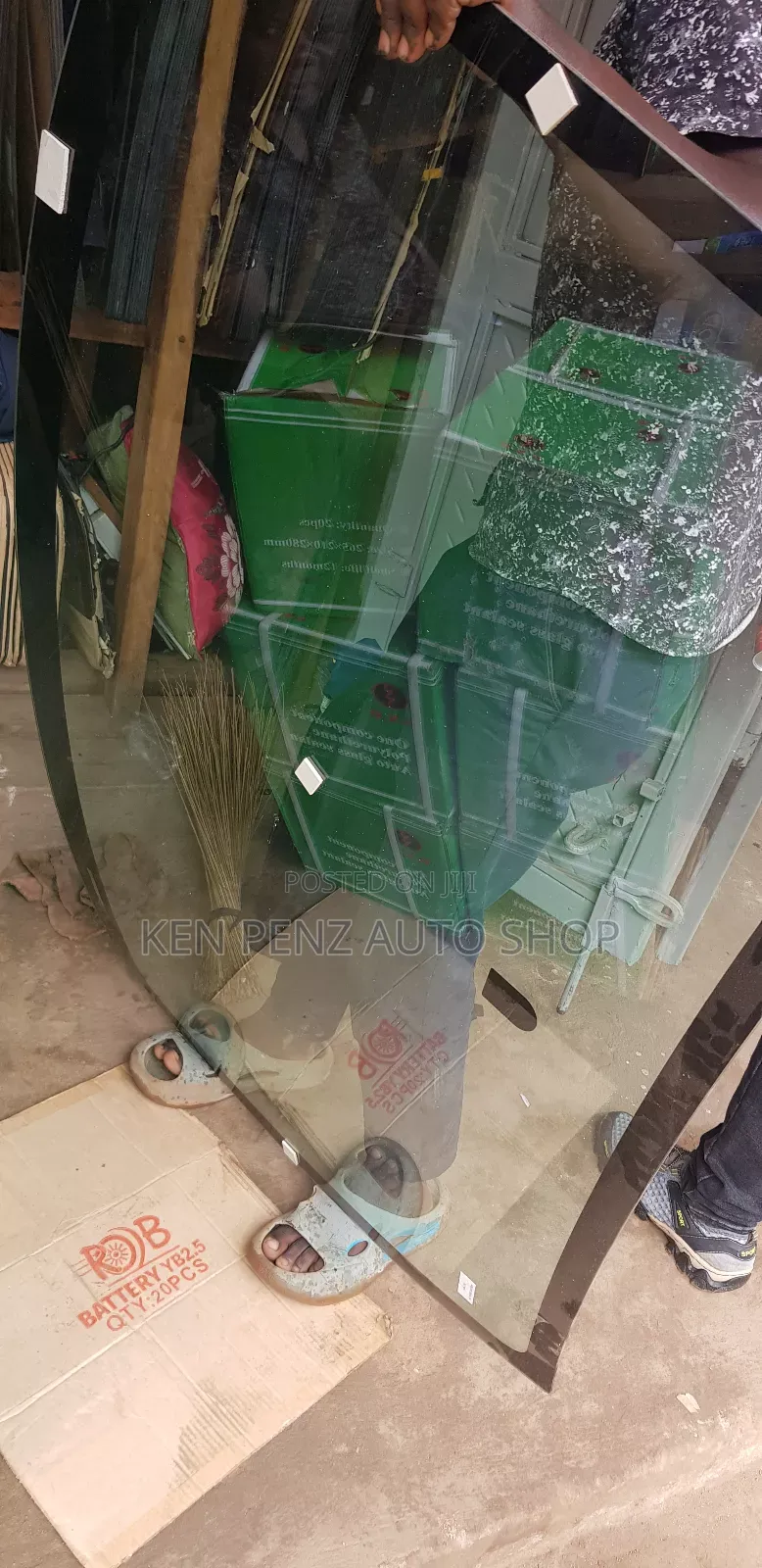 Windshield/ Windscreen for Toyota Vitz