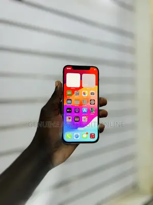 Photo - Apple iPhone 12 Pro 256 GB White