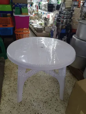 Plastic Table Plastic Table Round 4 Seater