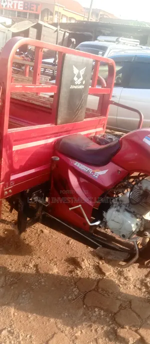 Tricycle 2023 Red