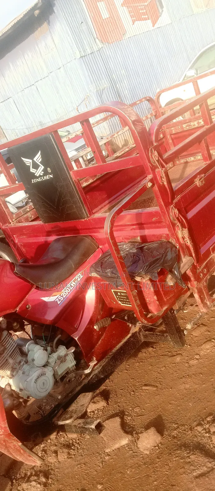 Tricycle 2023 Red