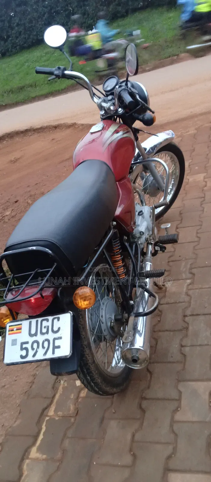 Bajaj Boxer 2024 Red