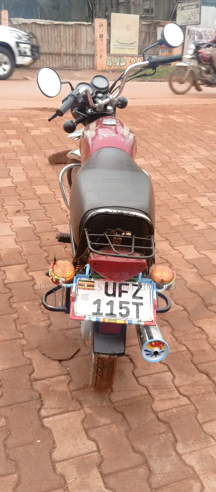 Bajaj Boxer BM100ES 2024 Red