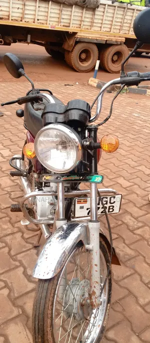 Bajaj Boxer 2024 Red