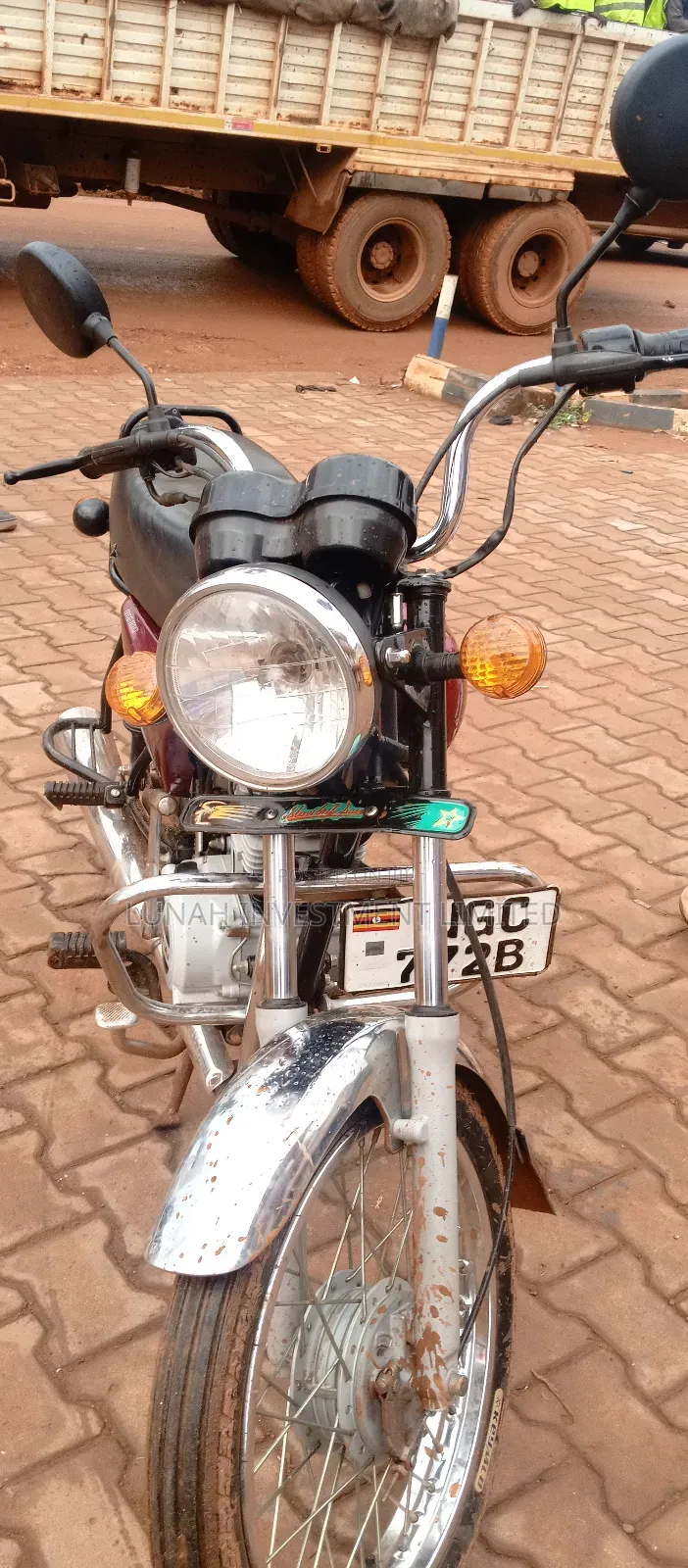 Bajaj Boxer 2024 Red