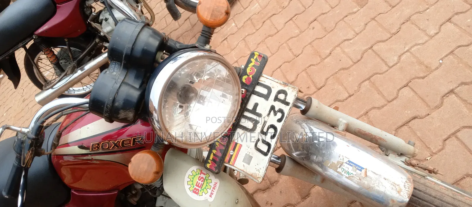 Bajaj Boxer 100 2023 Red