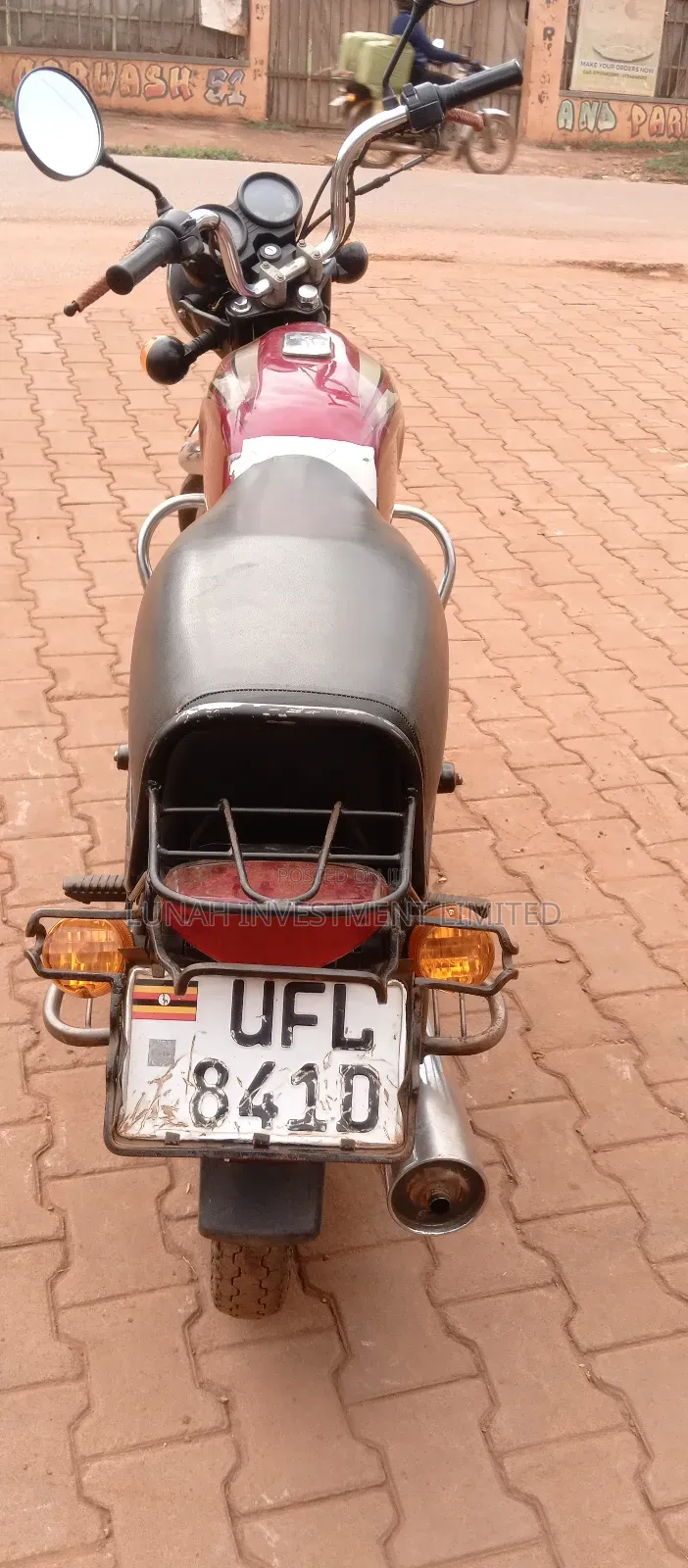 Bajaj Boxer 100 2024 Red