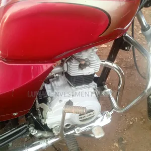 Bajaj Boxer BM100ES 2023 Red