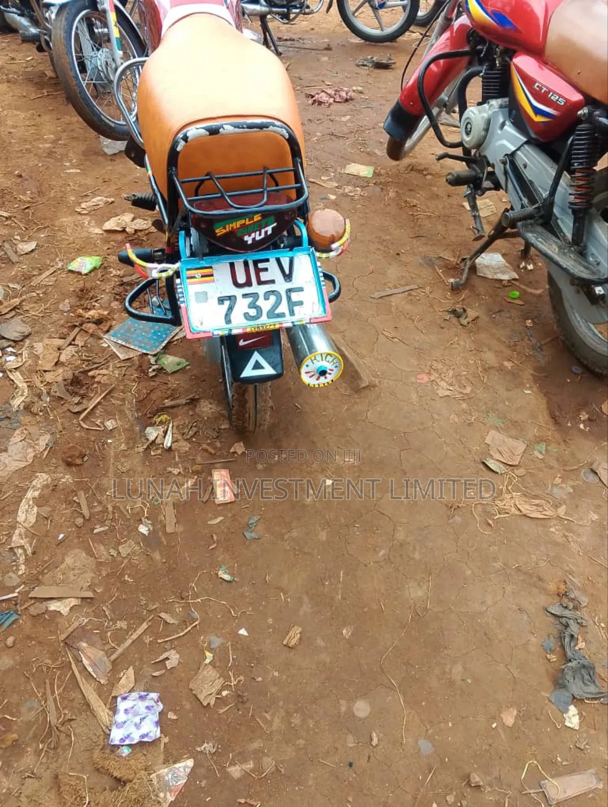Bajaj Boxer 2023 Red