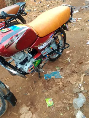 Bajaj Boxer 2023 Red