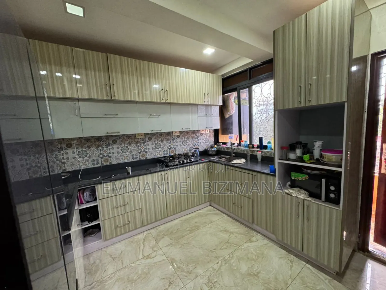Furnished 4bdrm Penthouse in Wemac Properties, Nakawa for sale