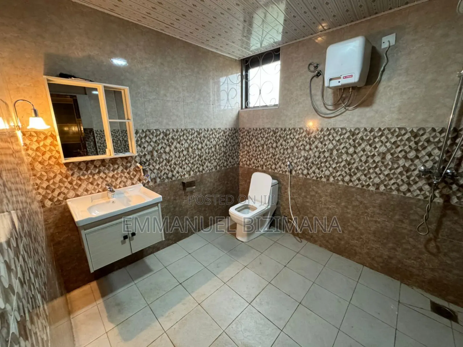 Furnished 4bdrm Penthouse in Wemac Properties, Nakawa for sale