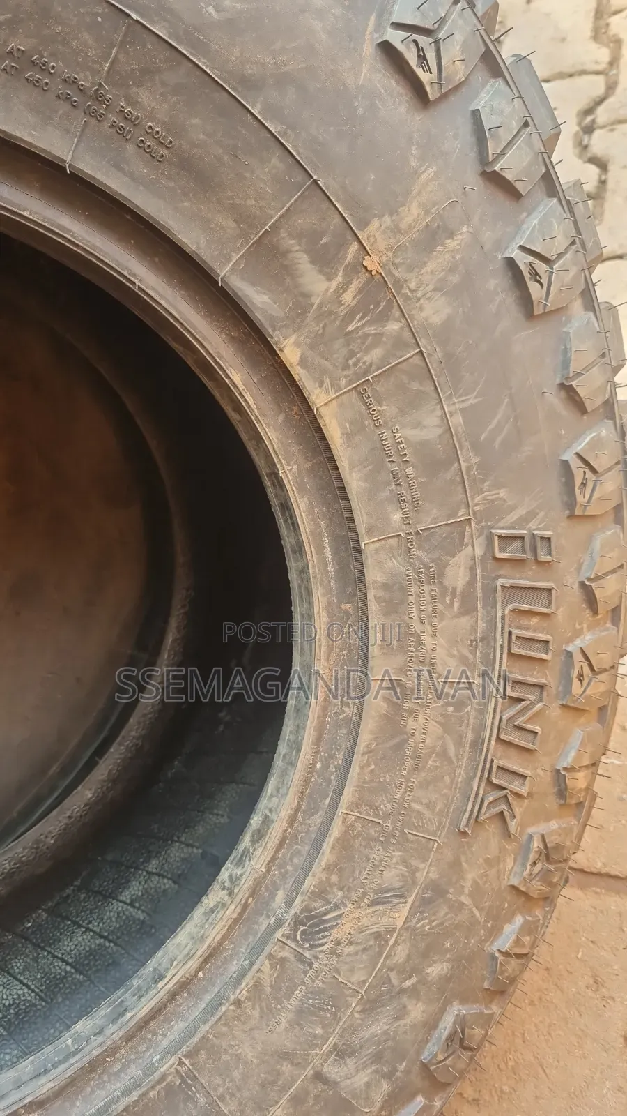 305/70r16 10 Pr Wild Wolf Mudterrain