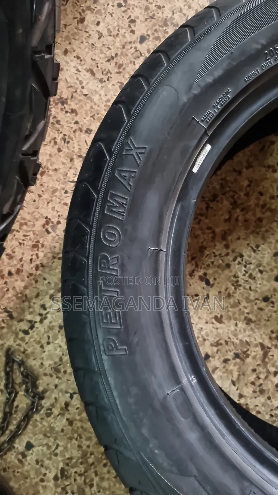 205/60r16 Used Tyre in Petromax Brand