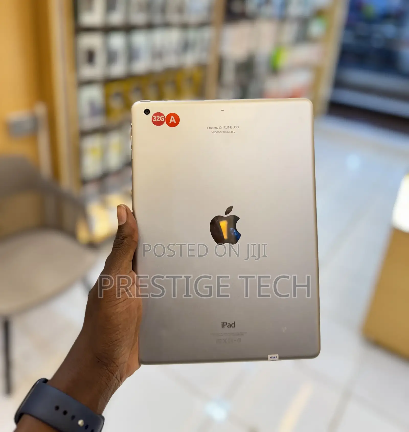 Apple iPad 10.2 (2019) 32 GB Gray