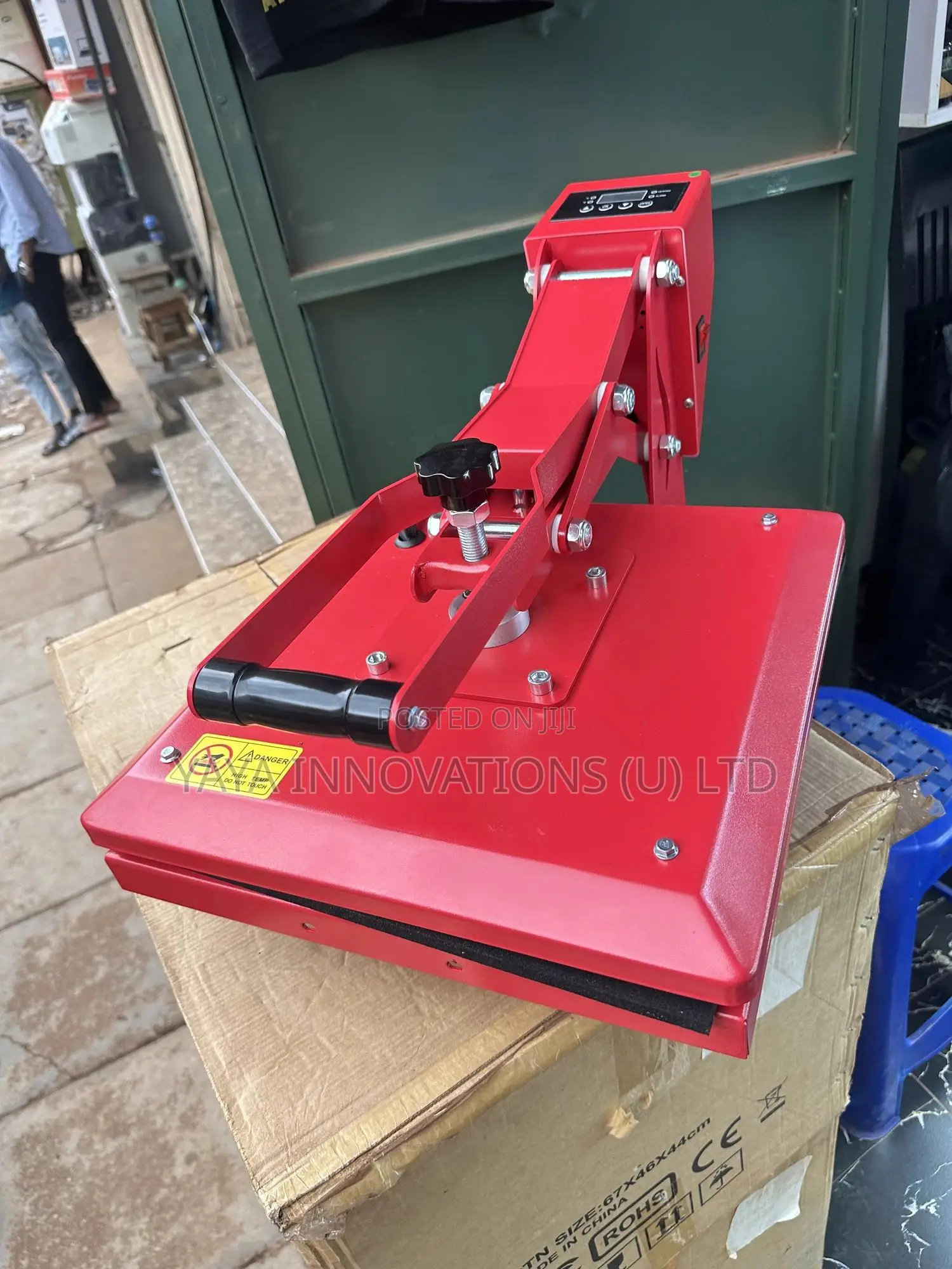 Maroon Heatpress Machine